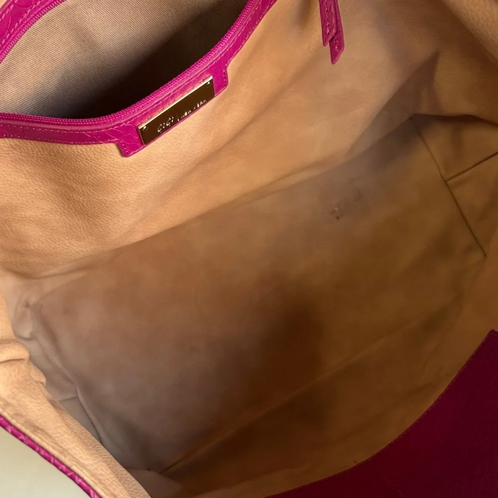 GiGi New York Fuchsia Textured Tote